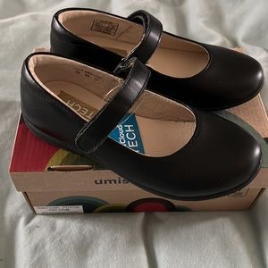 Umi black Mary Janes